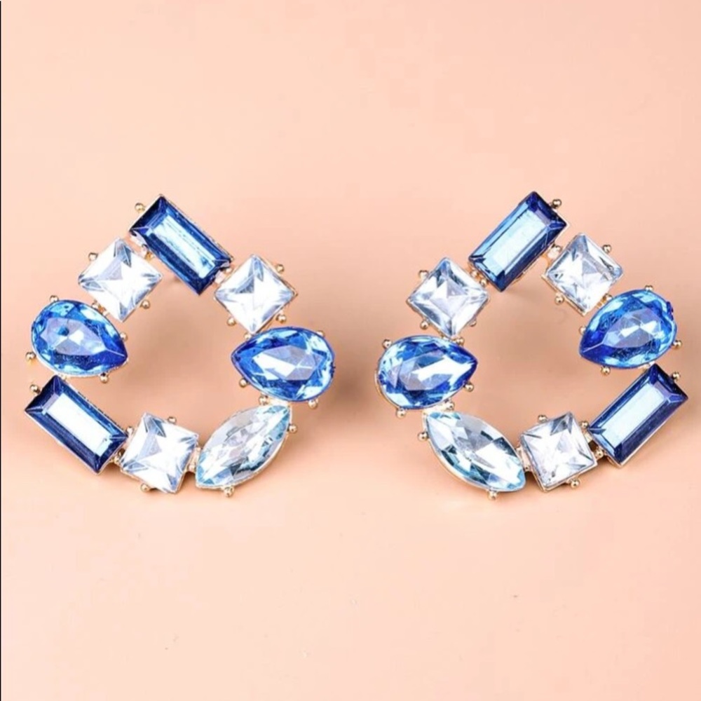 🎀 Multicolor Geometric Rhinestone Costume Studs - Picture 3 of 3